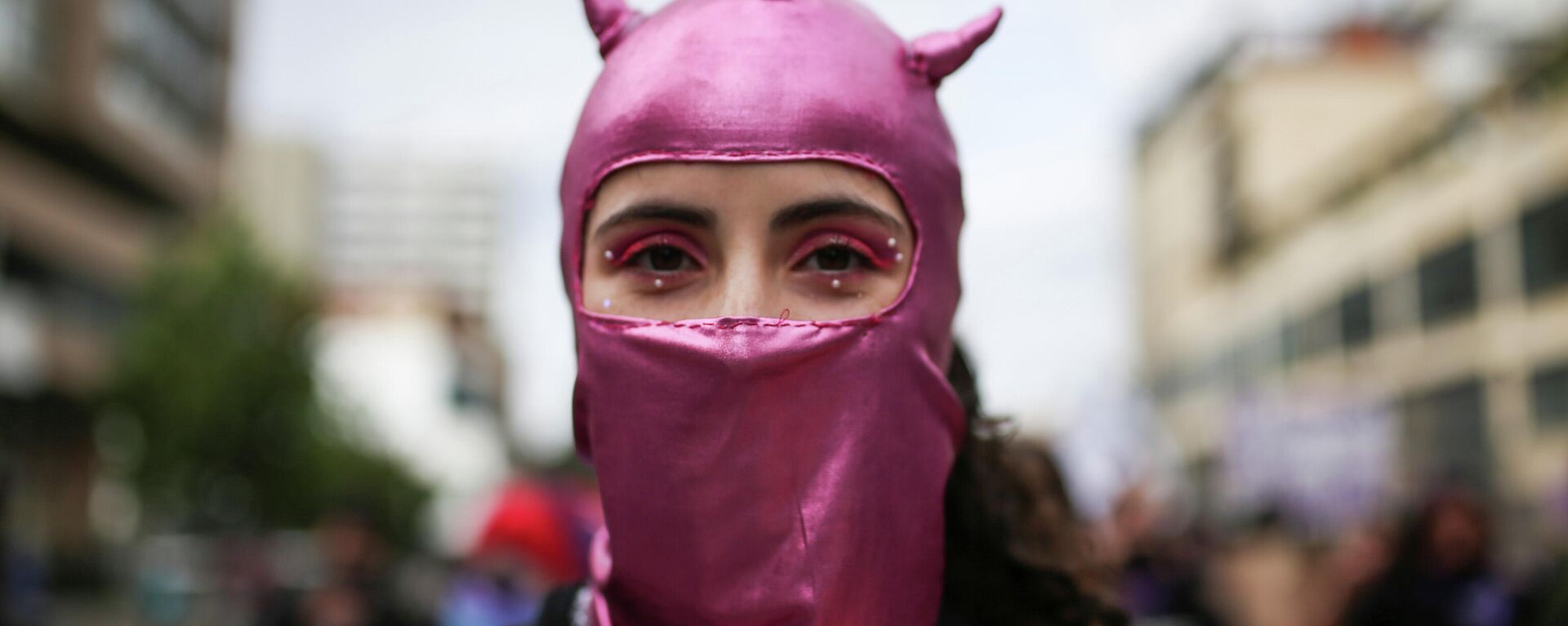 Marcha por el Día Internacional de la Mujer en Bogotá, Colombia - Sputnik Mundo, 1920, 08.03.2021