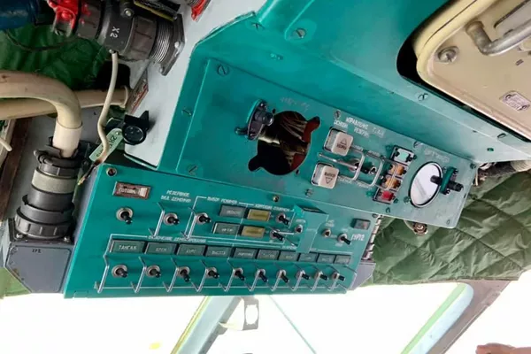 El interior del ekranoplano Lun El interior del ekranoplano Lun - Sputnik Mundo