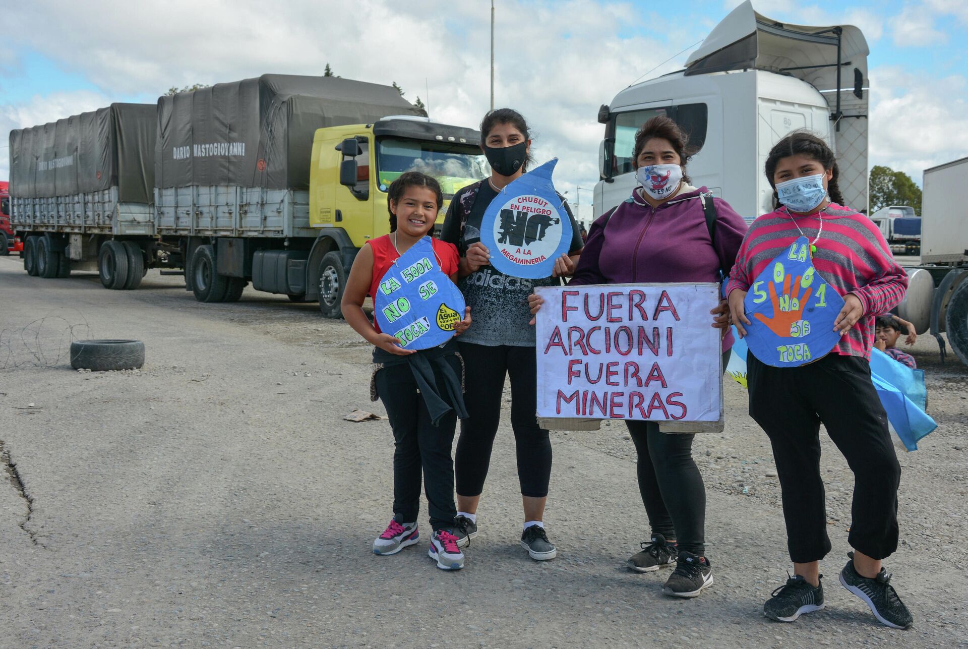 Cortes de ruta y movilizaciones en Chubut para rechazar la megaminería - Sputnik Mundo, 1920, 09.03.2021