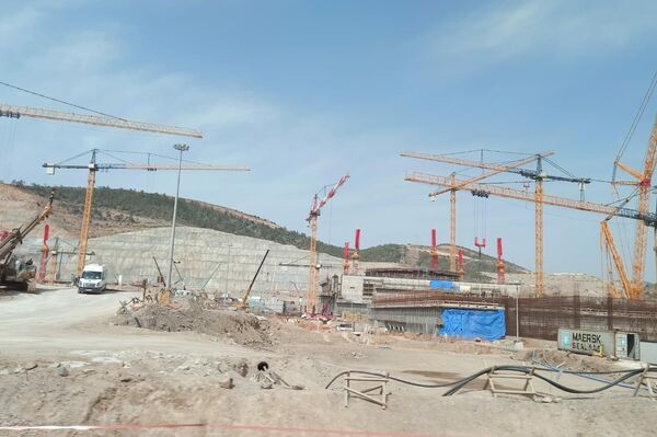 Construcción de la central nuclear de Akkuyu en Turquía Construcción de la central nuclear de Akkuyu en Turquía - Sputnik Mundo