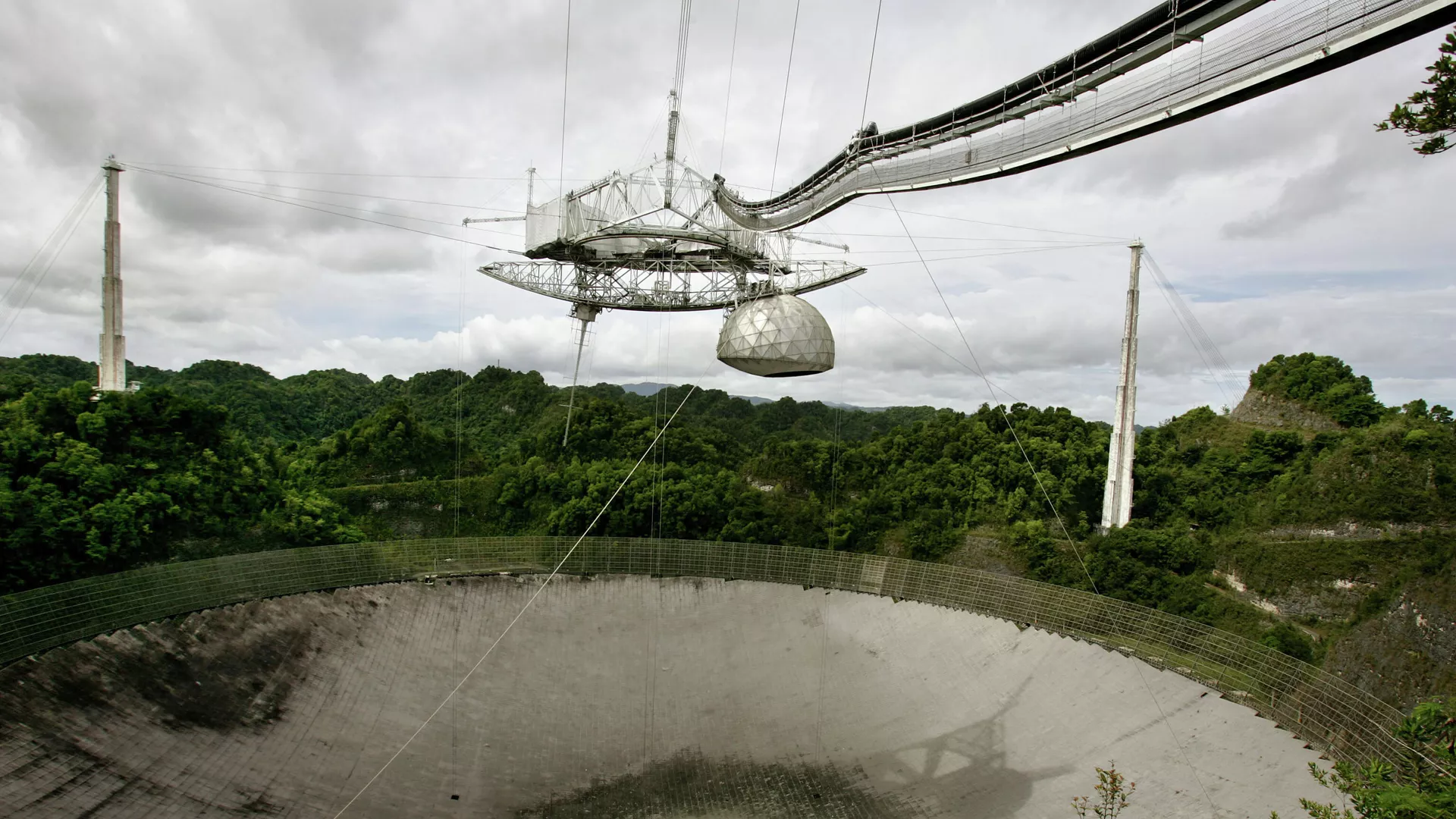 El Observatorio de Arecibo en Puerto Rico (archivo) El Observatorio de Arecibo en Puerto Rico (archivo) - Sputnik Mundo, 1920, 11.03.2021