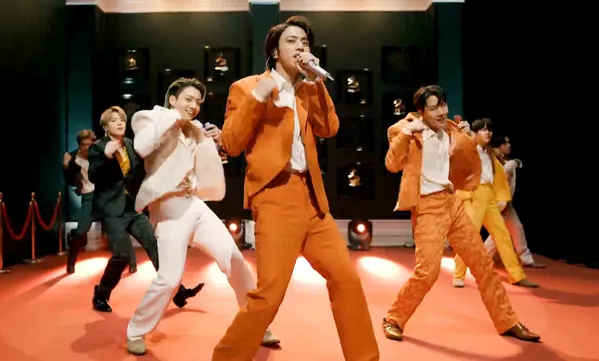 El grupo surcoreano BTS en los premios Grammy en Los Ángeles. El grupo surcoreano BTS en los premios Grammy en Los Ángeles. - Sputnik Mundo