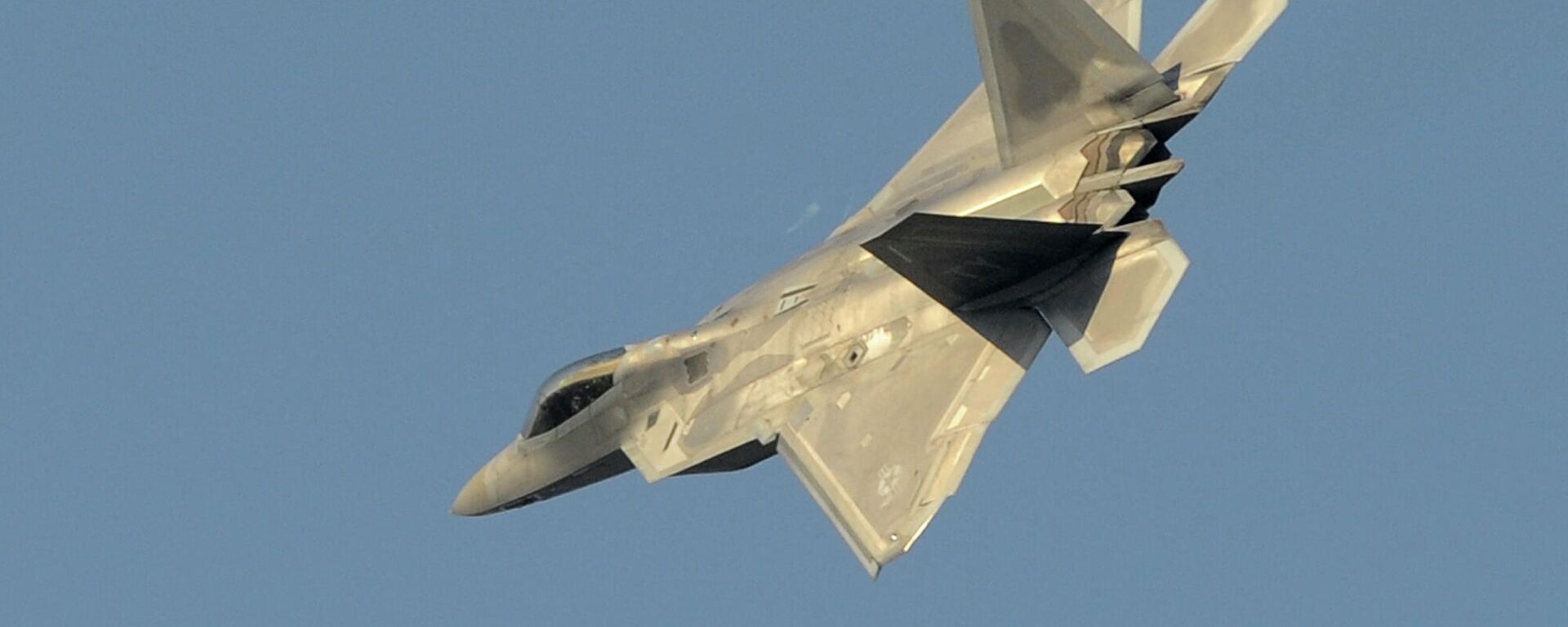 Un F-22 Raptor estadounidense (archivo) - Sputnik Mundo, 1920, 16.03.2021