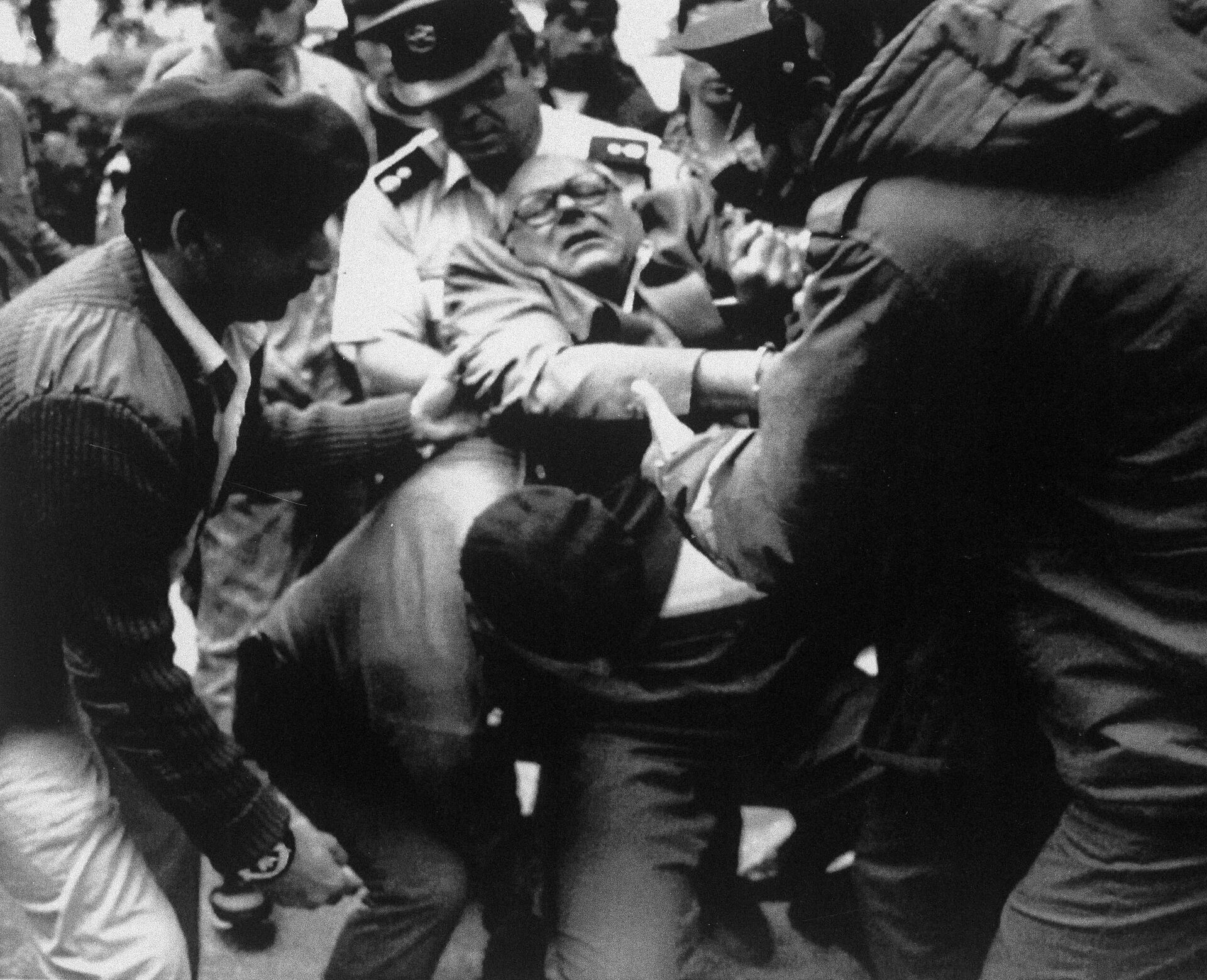 Llegada de John Demjanjuk el día del veredicto en Jerusalén - Sputnik Mundo, 1920, 16.03.2021