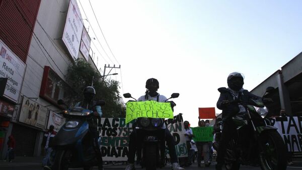 Motociclistas en la Ciudad de México (archivo) - Sputnik Mundo