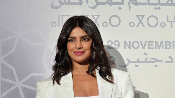 La actriz Priyanka Chopra - Sputnik Mundo