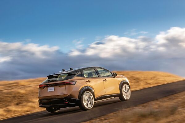 Ariya, el nuevo SUV eléctrico de Nissan - Sputnik Mundo