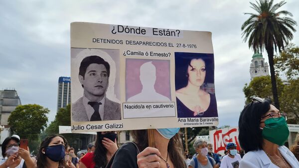 La Mesa de Encuentro Memoria, Verdad y Justicia realizó un evento especial en la Plaza de Mayo - Sputnik Mundo