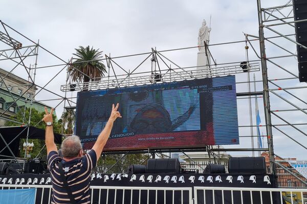 La Mesa de Encuentro Memoria, Verdad y Justicia realizó un evento especial en la Plaza de Mayo - Sputnik Mundo