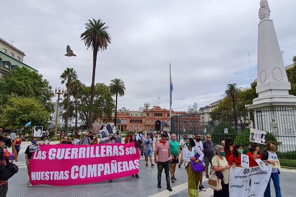 La Mesa de Encuentro Memoria, Verdad y Justicia realizó un evento especial en la Plaza de Mayo - Sputnik Mundo