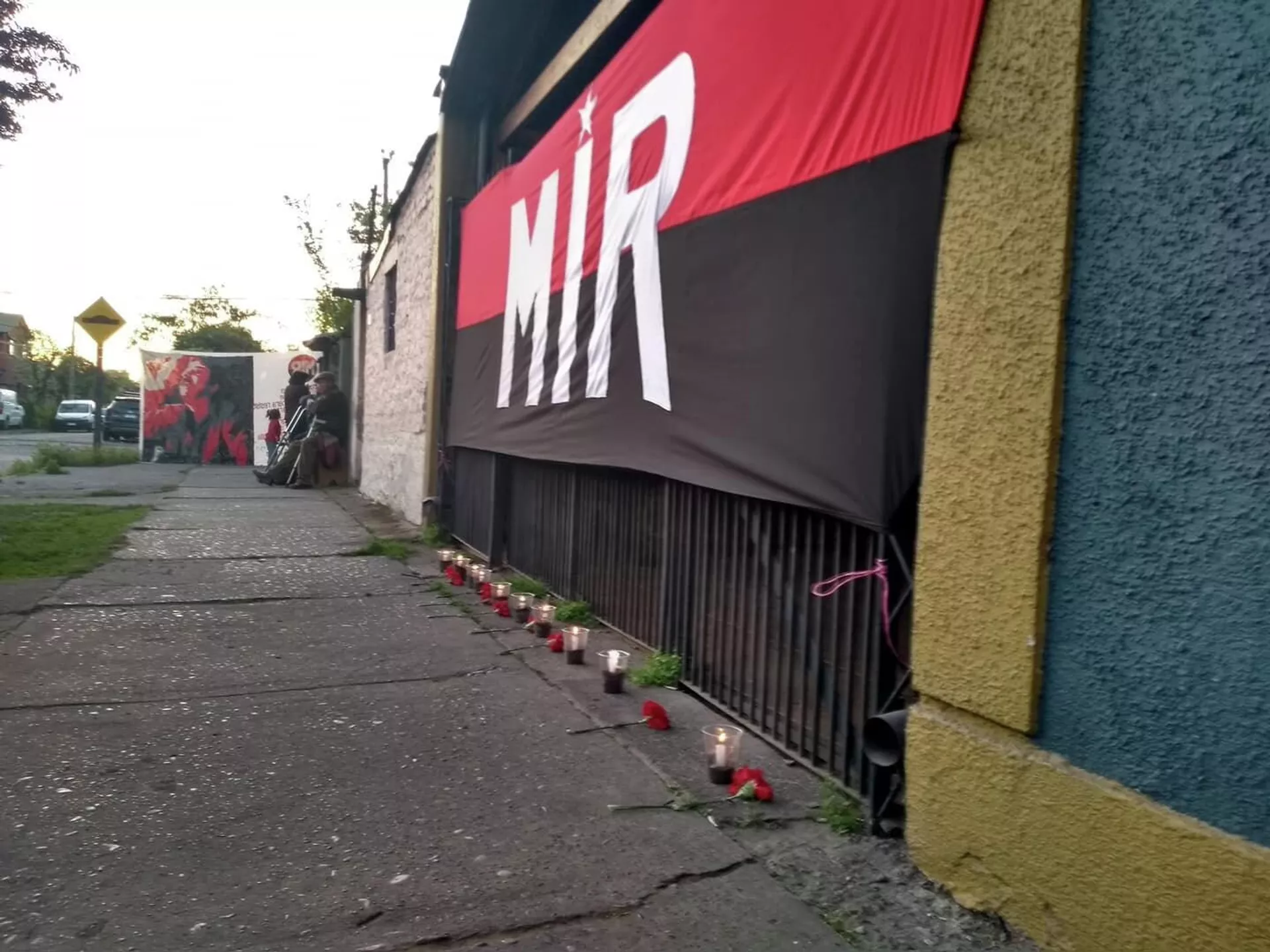Homenaje en la calle Santa Fe, donde fue asesinado Enríquez Homenaje en la calle Santa Fe, donde fue asesinado Enríquez - Sputnik Mundo, 1920, 26.03.2021