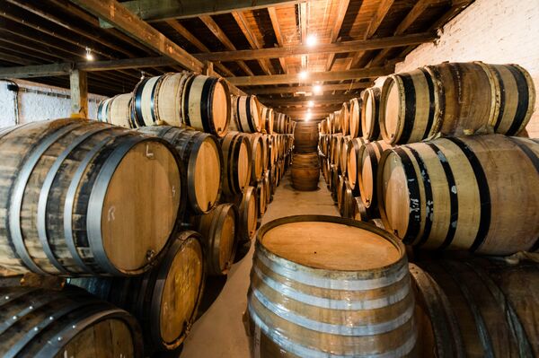 En 2016, la Unesco incluyó en la Lista del Patrimonio Inmaterial la cultura de la elaboración de cerveza en Bélgica, donde se producen alrededor de 1.500 tipos de esta bebida. - Sputnik Mundo