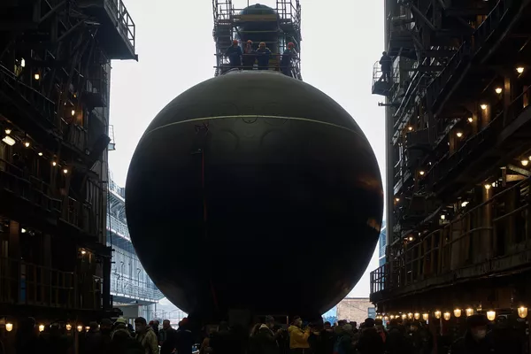 Botadura del submarino ruso Magadan Botadura del submarino ruso Magadan - Sputnik Mundo
