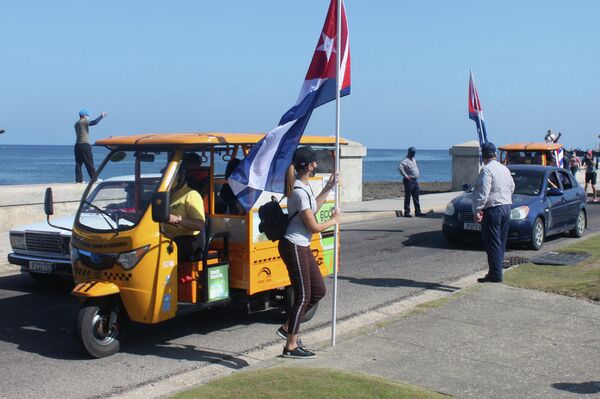 Manifestación contra el bloqueo de EEUU a Cuba en La Habana - Sputnik Mundo