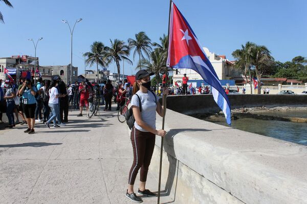 Manifestación contra el bloqueo de EEUU a Cuba en La Habana - Sputnik Mundo