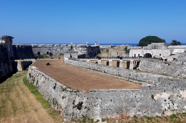 La Fortaleza San Carlos de La Cabaña es una obra cumbre del sistema abaluartado español - Sputnik Mundo