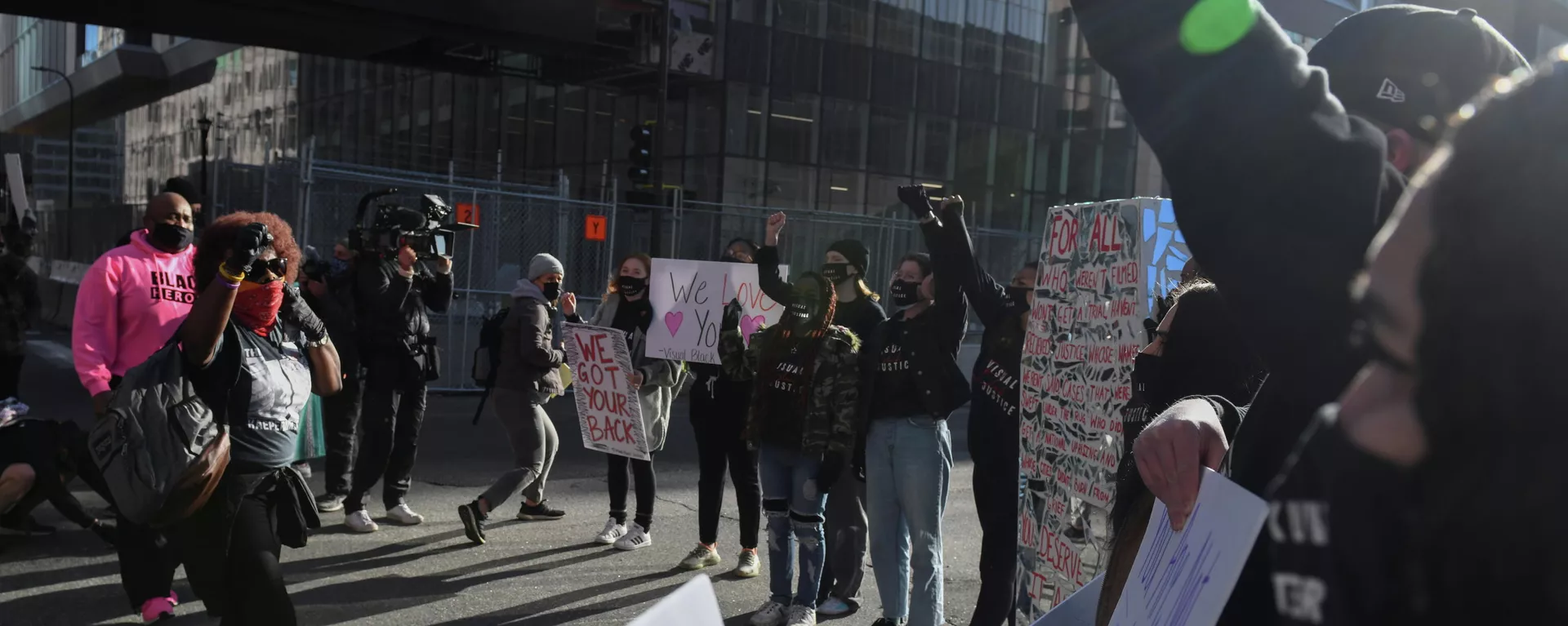 Protestas en EEUU en medio del juicio del policía acusado del homicidio de George Floyd Protestas en EEUU en medio del juicio del policía acusado del homicidio de George Floyd - Sputnik Mundo, 1920, 29.03.2021