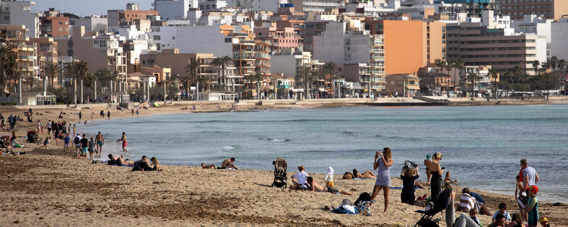 Turistas en Mallorca en marzo de 2021 - Sputnik Mundo, 1920, 30.03.2021