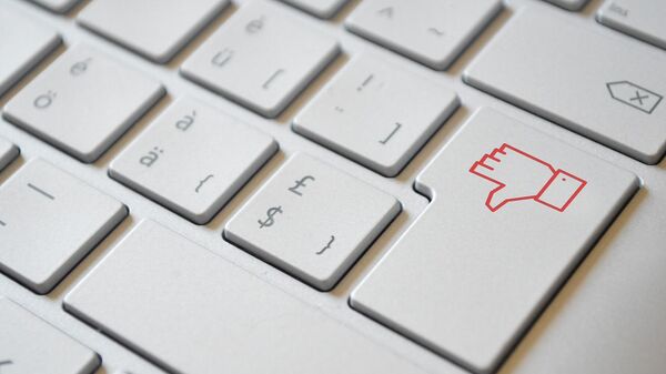 Un dislike en internet - Sputnik Mundo