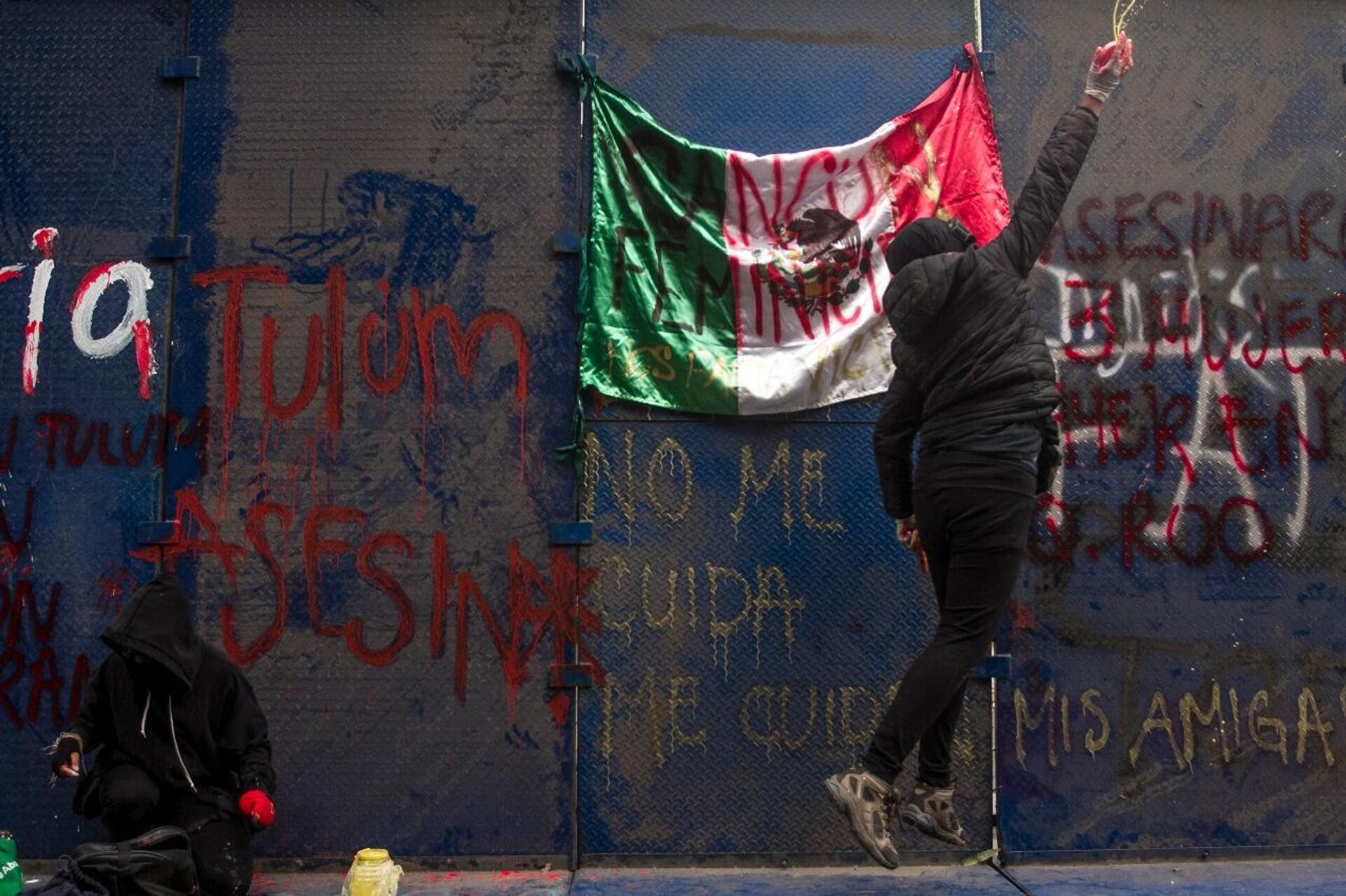 Manifestación por el feminicidio de Victoria Salazar en la representación de Quintana Roo en la Ciudad de México, 29 de marzo de 2021. - Sputnik Mundo, 1920, 30.03.2021