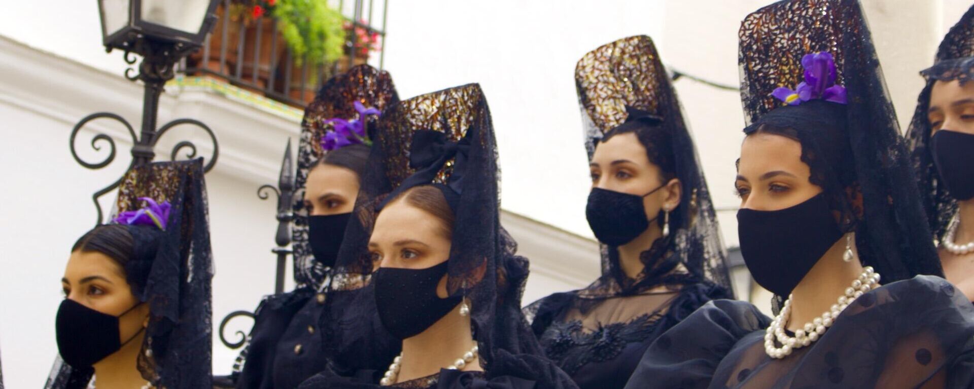 Desfile  'Sí, Mantilla' en Sevilla - Sputnik Mundo, 1920, 02.04.2021