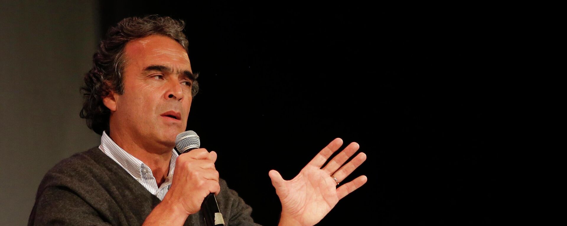 Sergio Fajardo, exgobernador de Antioquia y excandidato presidencial de centro-izquierda - Sputnik Mundo, 1920, 30.05.2022