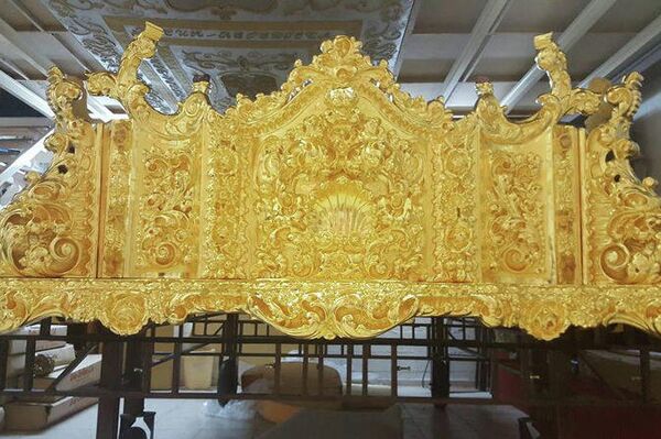 Paso de la Hermadad Rico y Piedad (Málaga), trabajado por Abel y Justi Dorados - Sputnik Mundo