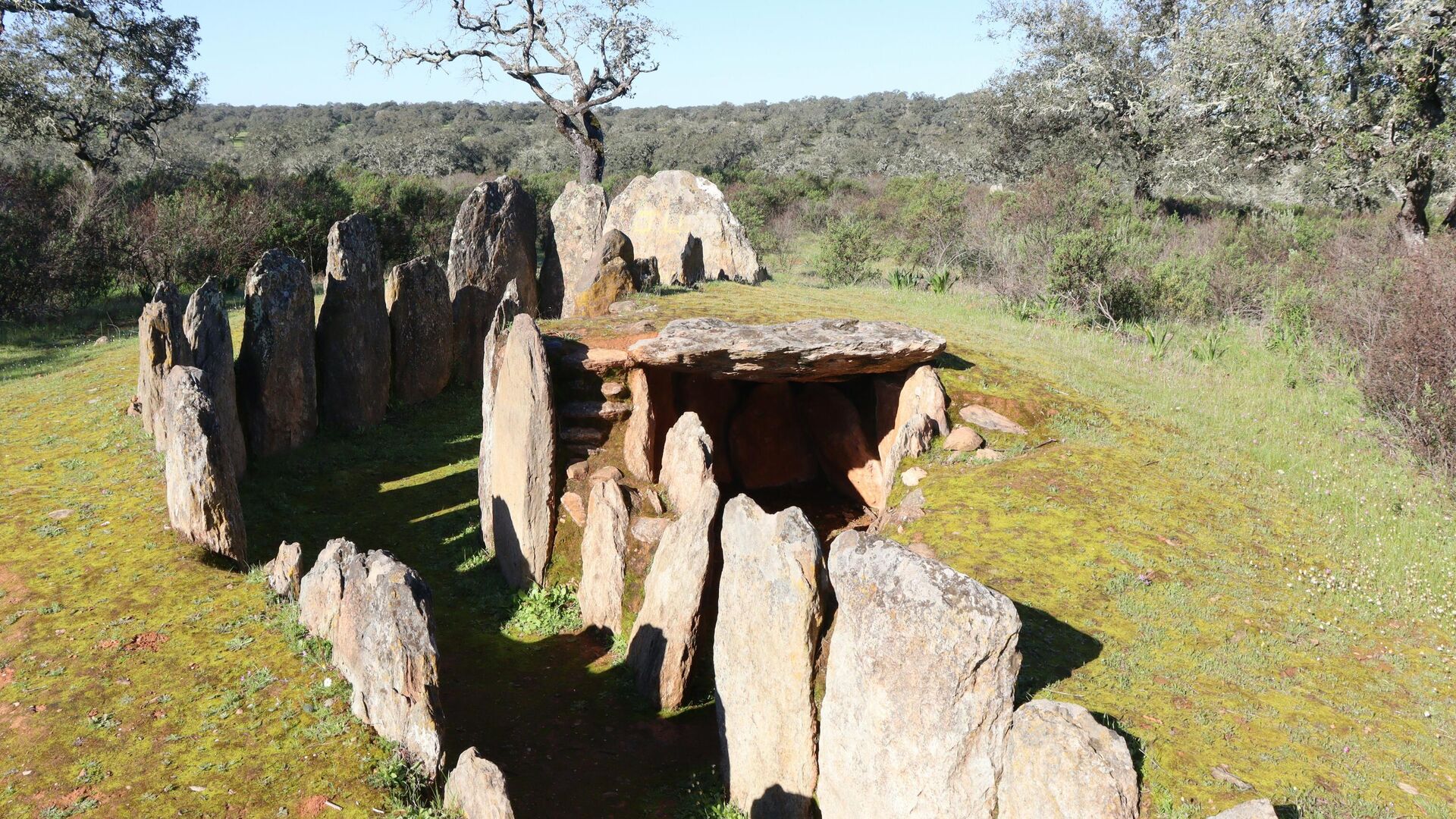 Dólmenes de los Gabrieles Dólmenes de los Gabrieles - Sputnik Mundo, 1920, 04.04.2021