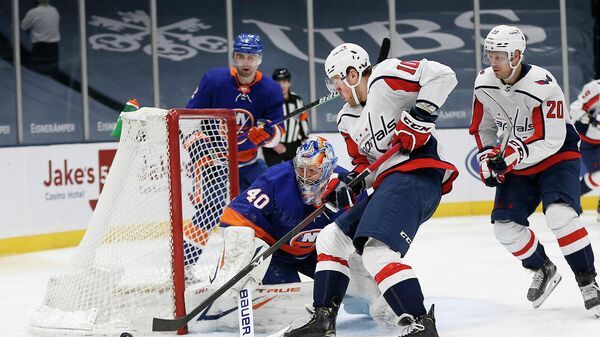 El partido de Washington Capitals contra New York Islanders - Sputnik Mundo