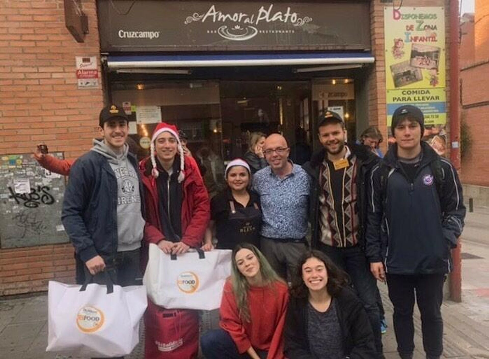 Recolecta de alimentos en el distrito de Tetuán (Madrid) - Sputnik Mundo, 1920, 07.04.2021