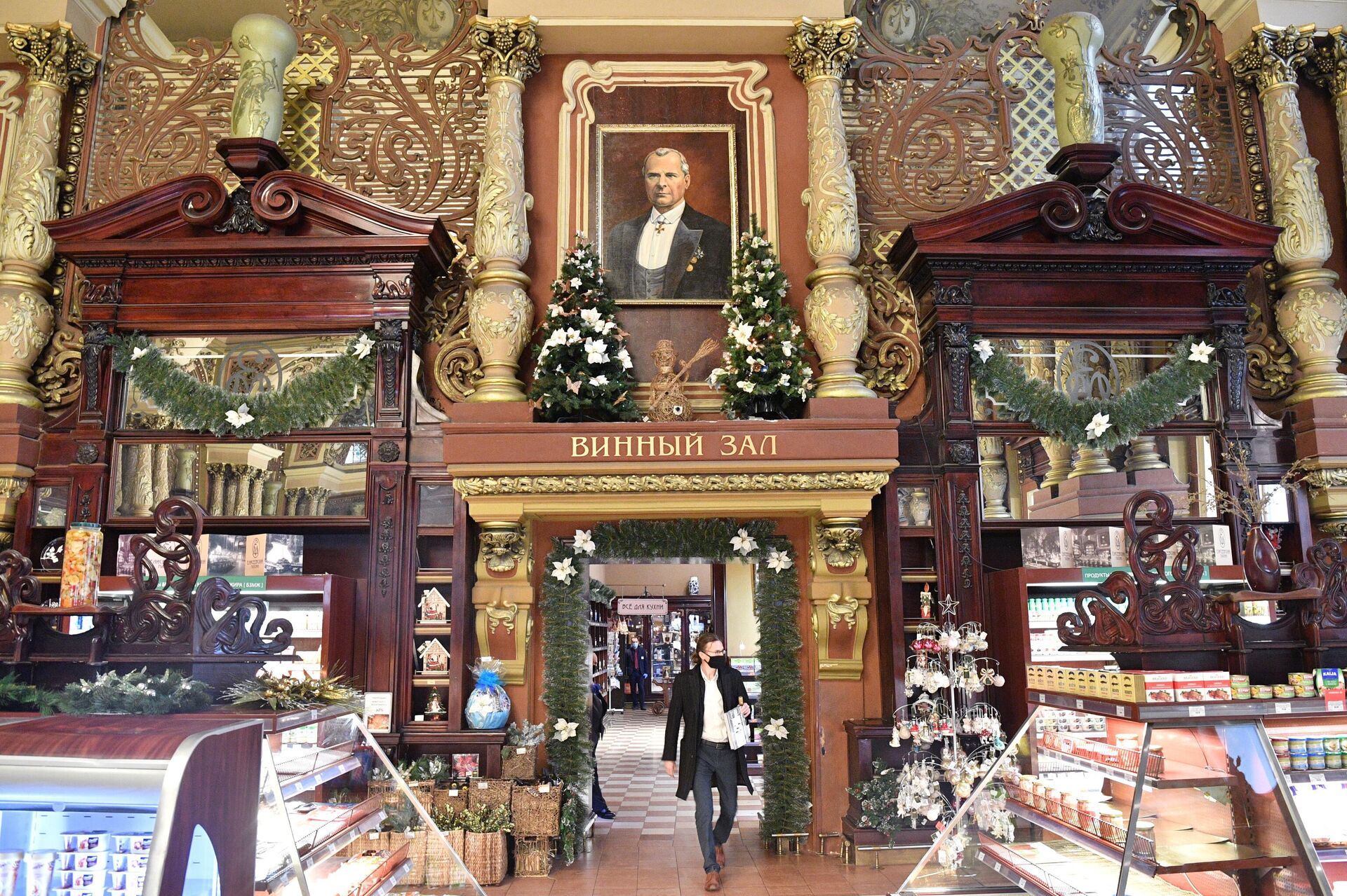 La tienda Eliséyevski en Moscú - Sputnik Mundo, 1920, 08.04.2021