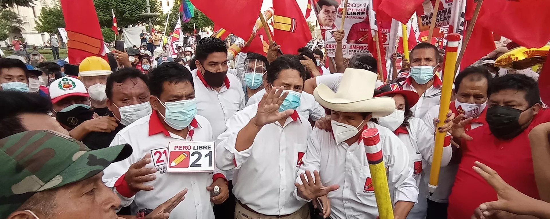 Pedro Castillo, candidato a la presidencia por Perú Libre, en su cierre de campaña electoral Pedro Castillo, candidato a la presidencia por Perú Libre, en su cierre de campaña electoral - Sputnik Mundo, 1920, 09.06.2021