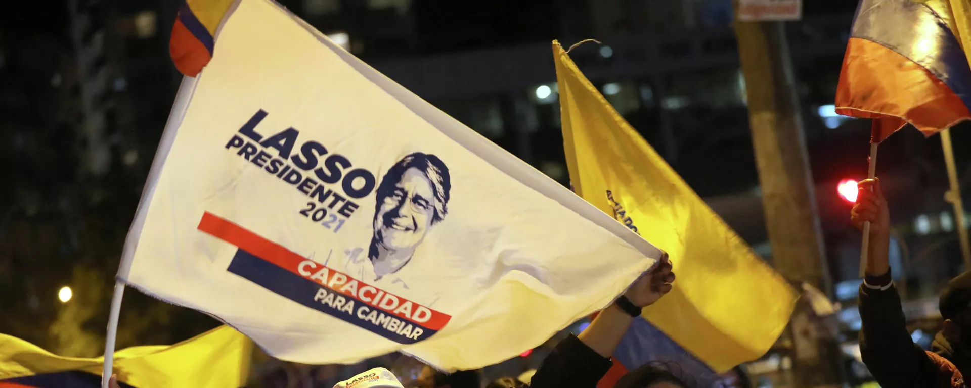 Partidarios de Guillermo Lasso, presidente electo de Ecuador Partidarios de Guillermo Lasso, presidente electo de Ecuador - Sputnik Mundo, 1920, 16.04.2021