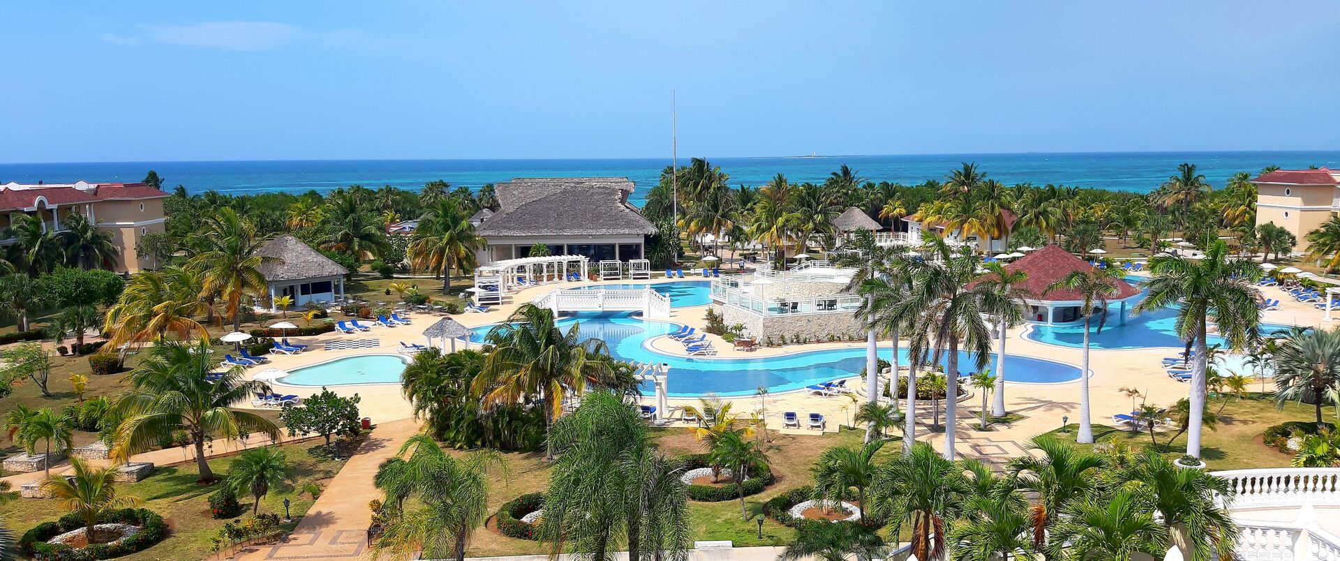 Vista aérea del Hotel Iberostar Laguna Azul - Sputnik Mundo, 1920, 19.04.2021