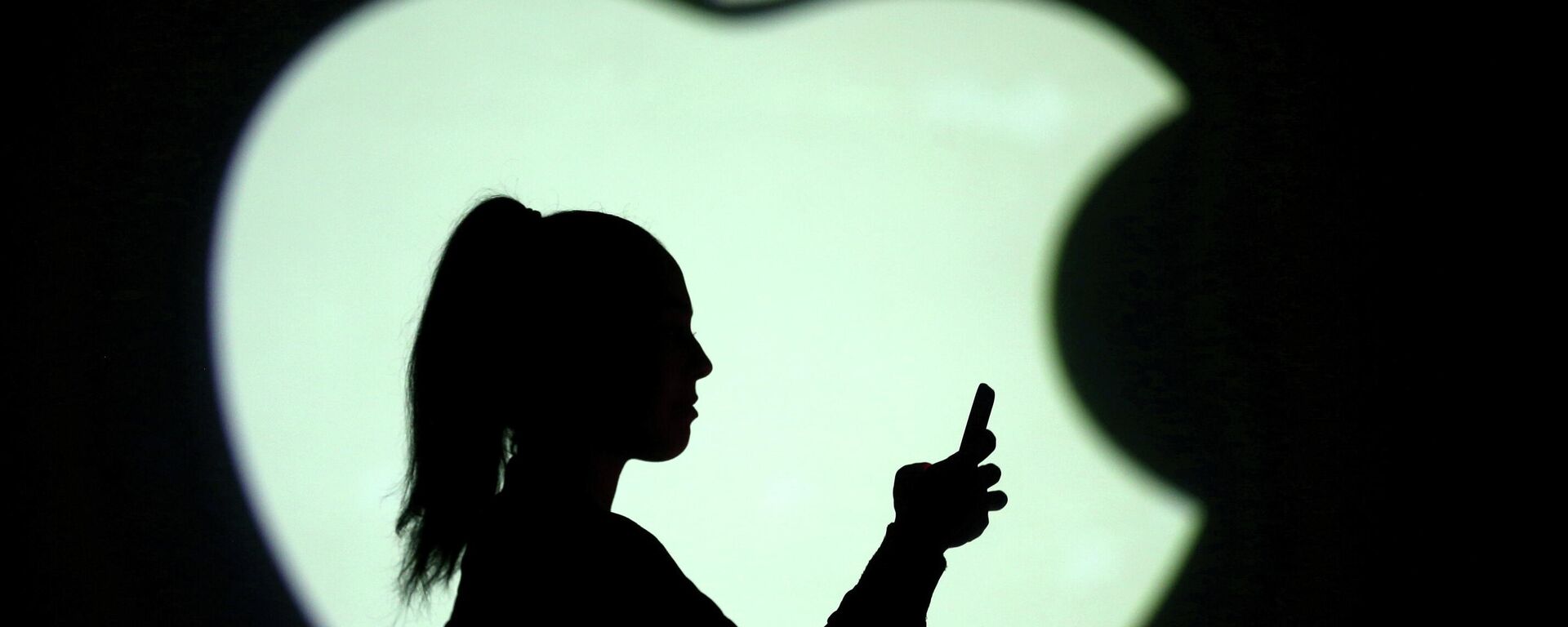 El logotipo de Apple - Sputnik Mundo, 1920, 20.04.2021