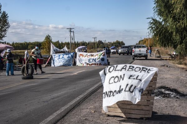 Los cortes de ruta y los reclamos de los trabajadores tienen apoyo popular - Sputnik Mundo