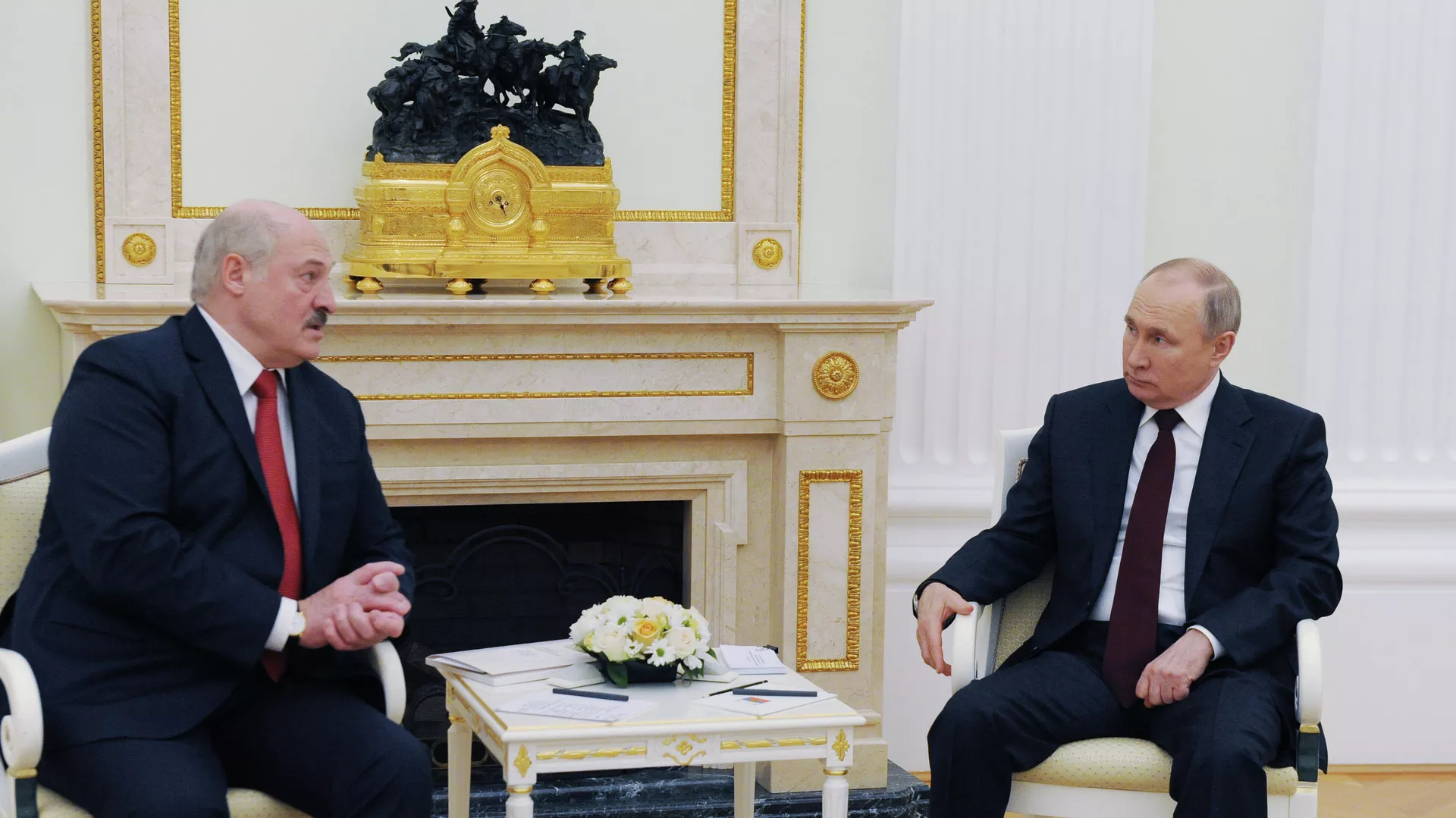 El presidente de Bielorrusia, Alexandr Lukashenko, y el presidente ruso, Vladímir Putin