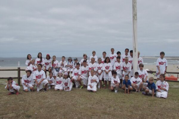 'Niños de Chernóbil', participantes del programa de la Asociación Ledicia Cativa en una actividad deportiva en Galicia - Sputnik Mundo