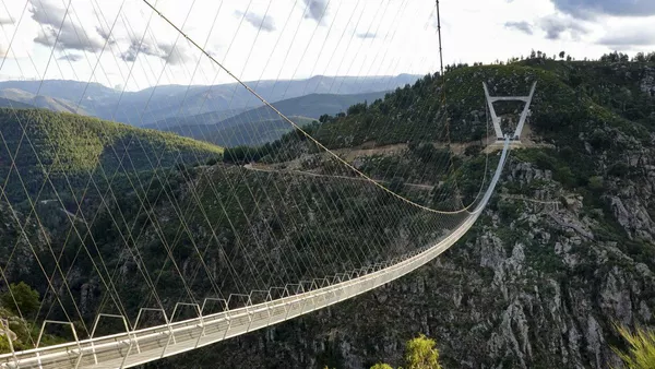 Puente 515 Arouca - Sputnik Mundo