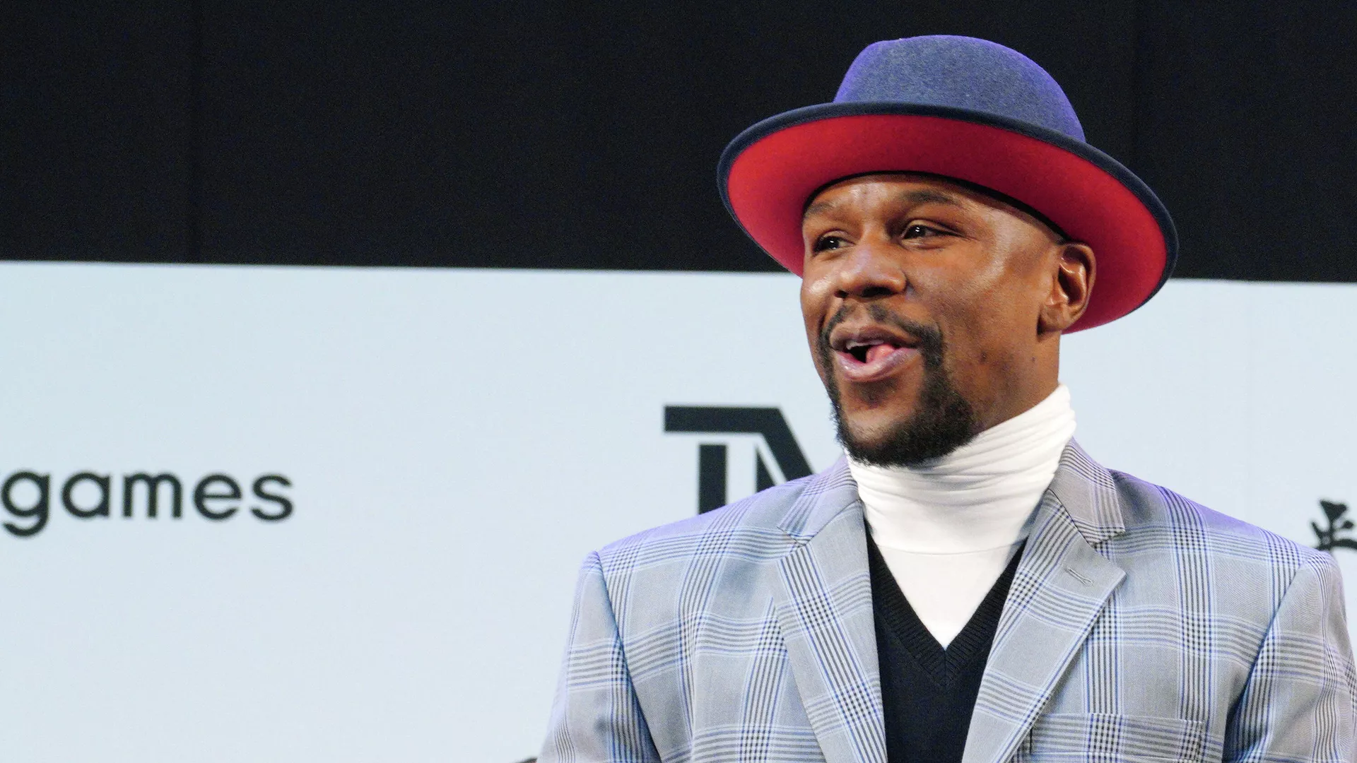 El boxeador estadounidense Floyd Mayweather El boxeador estadounidense Floyd Mayweather - Sputnik Mundo, 1920, 28.04.2021