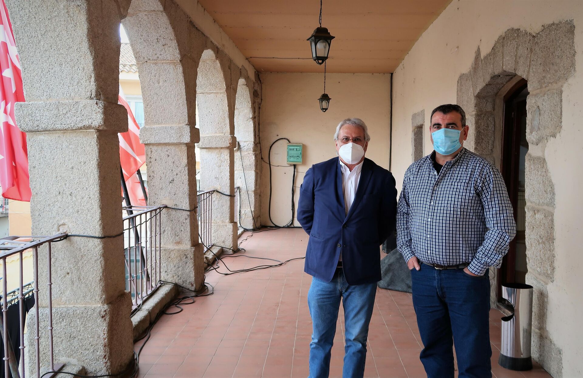 Felipe Blasco y Miguel Martín, alcalde y teniente alcalde de Bustarviejo del PP y PSOE - Sputnik Mundo, 1920, 29.04.2021