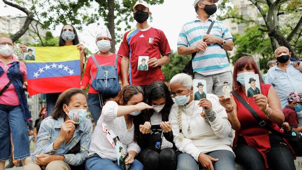 Seguidores de José Gregorio Hernández en Caracas - Sputnik Mundo