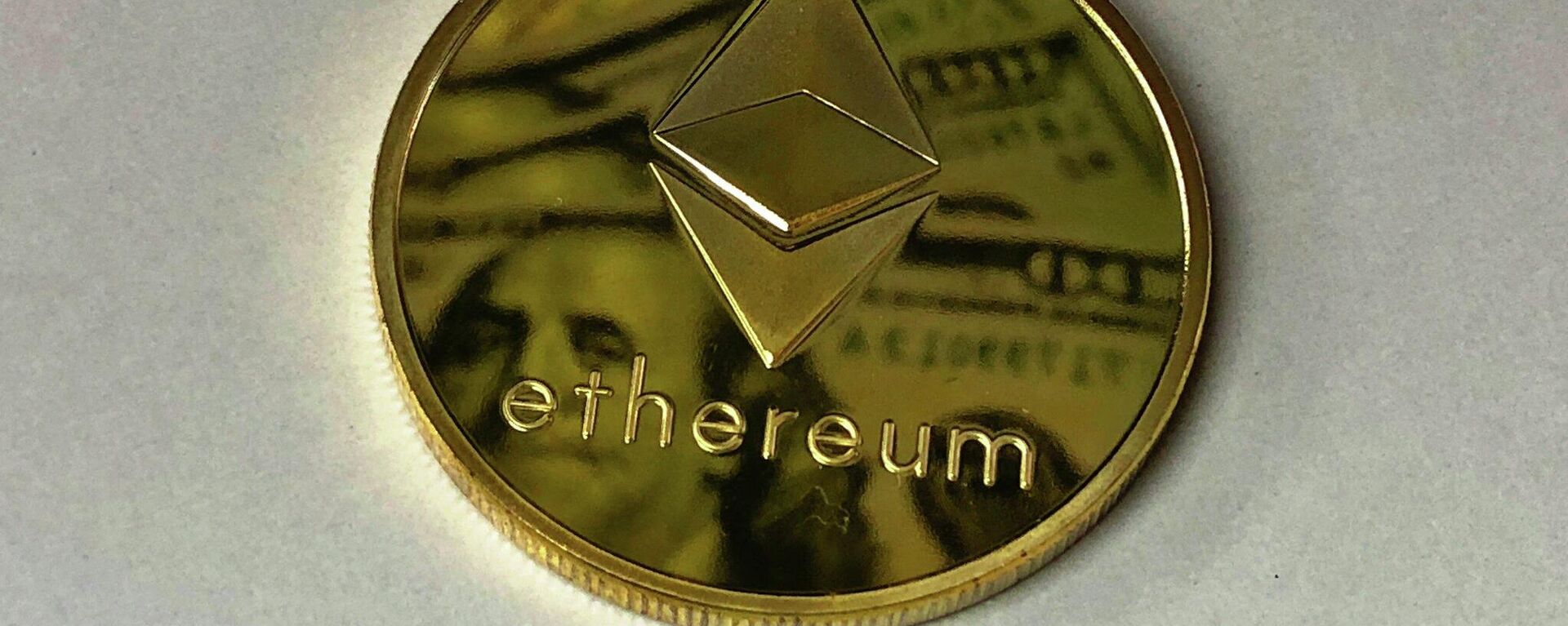 La criptomoneda ethereum - Sputnik Mundo, 1920, 04.05.2021