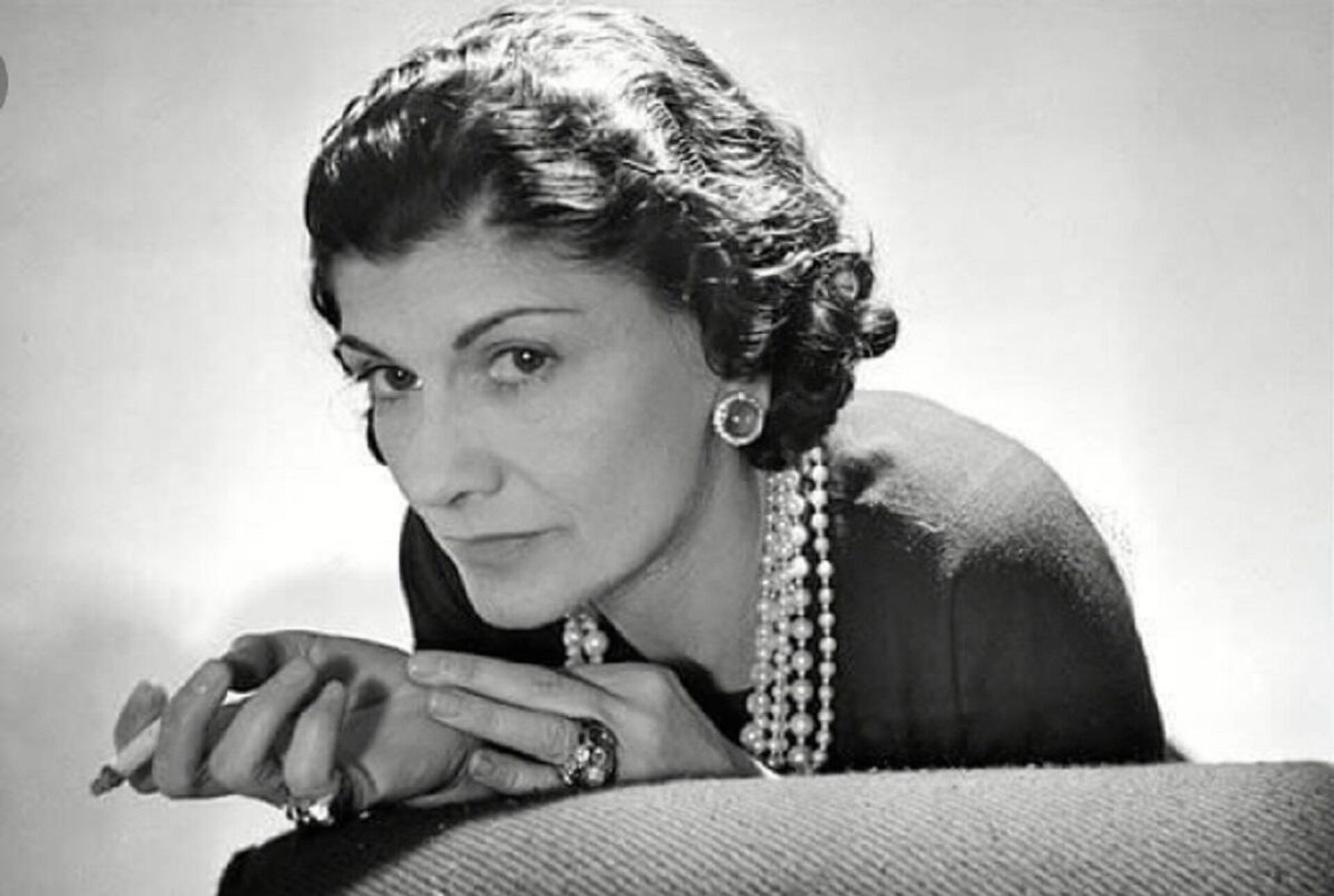 Gabrielle Chanel, conocida artísticamente como Coco Chanel  - Sputnik Mundo, 1920, 05.05.2021