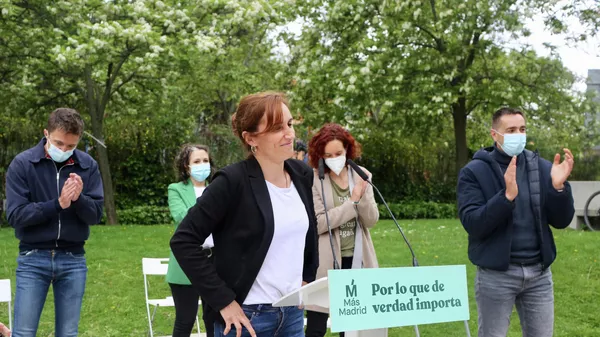 Mónica García, líder de Más Madrid, en una imagen de la campaña para las elecciones del 4 de mayo de 2021 - Sputnik Mundo