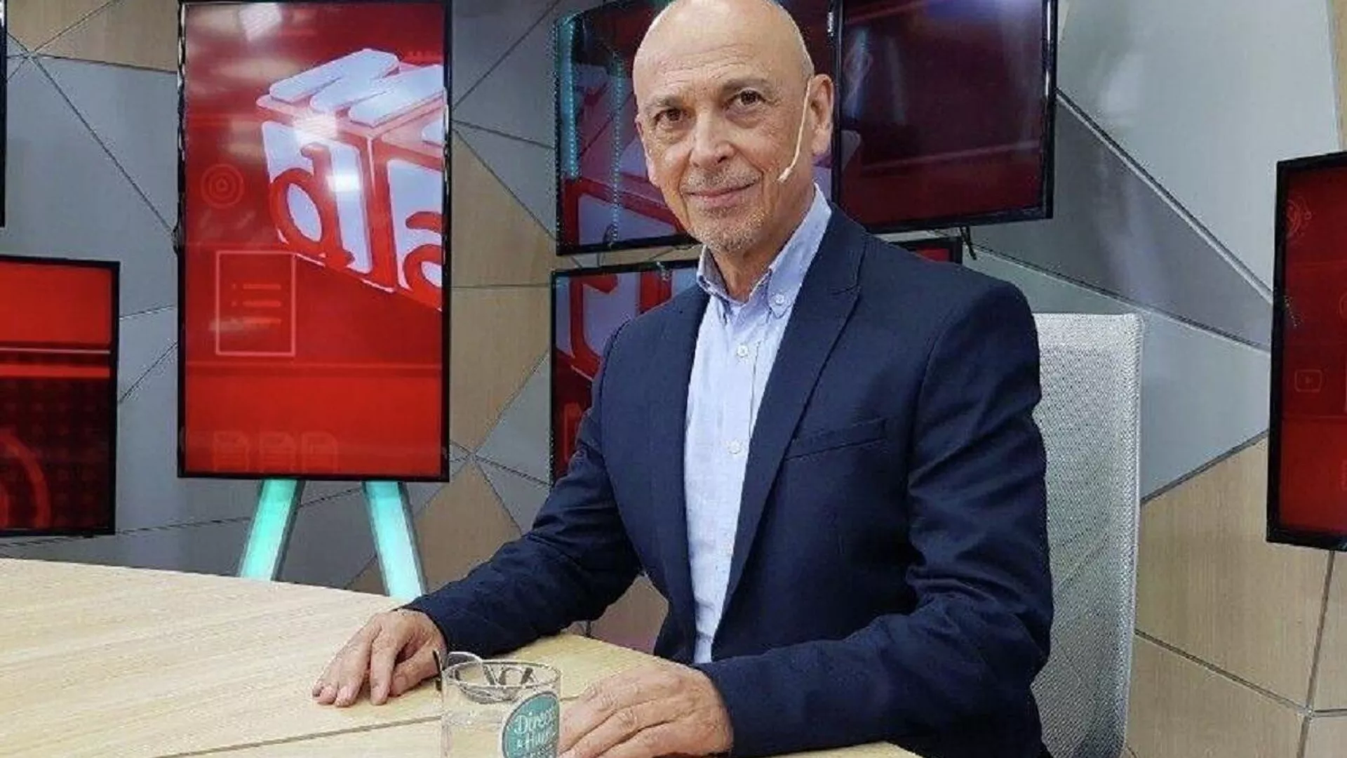 Adrián Helien, coordinador del Grupo de Atención a Personas Transgénero (GAPET) del Hospital Durand y coordinador del manual - Sputnik Mundo, 1920, 06.05.2021