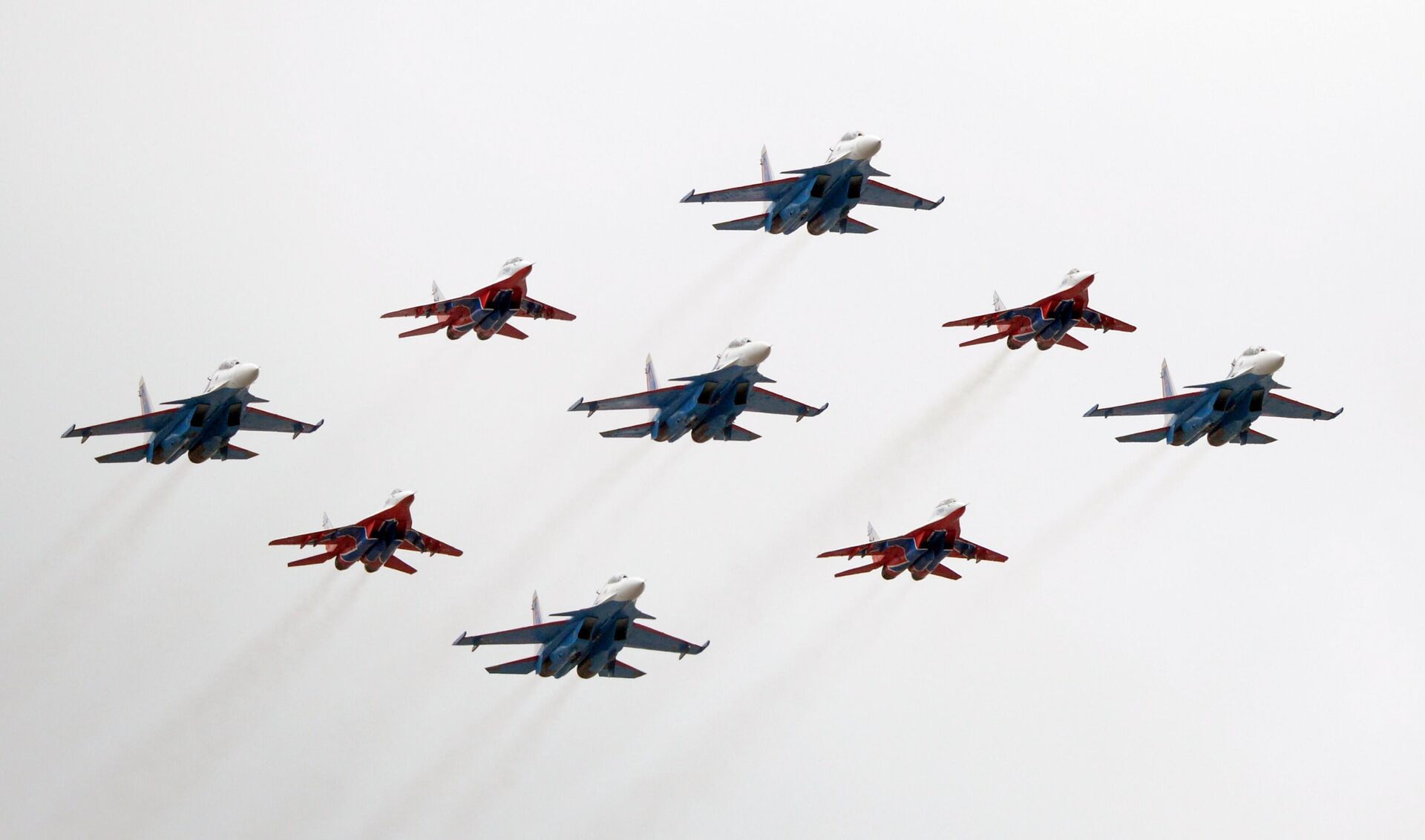 El diamante de Kubinka durante la parte aérea del Desfile de la Victoria de 2021 El diamante de Kubinka durante la parte aérea del Desfile de la Victoria de 2021 - Sputnik Mundo, 1920, 09.05.2021