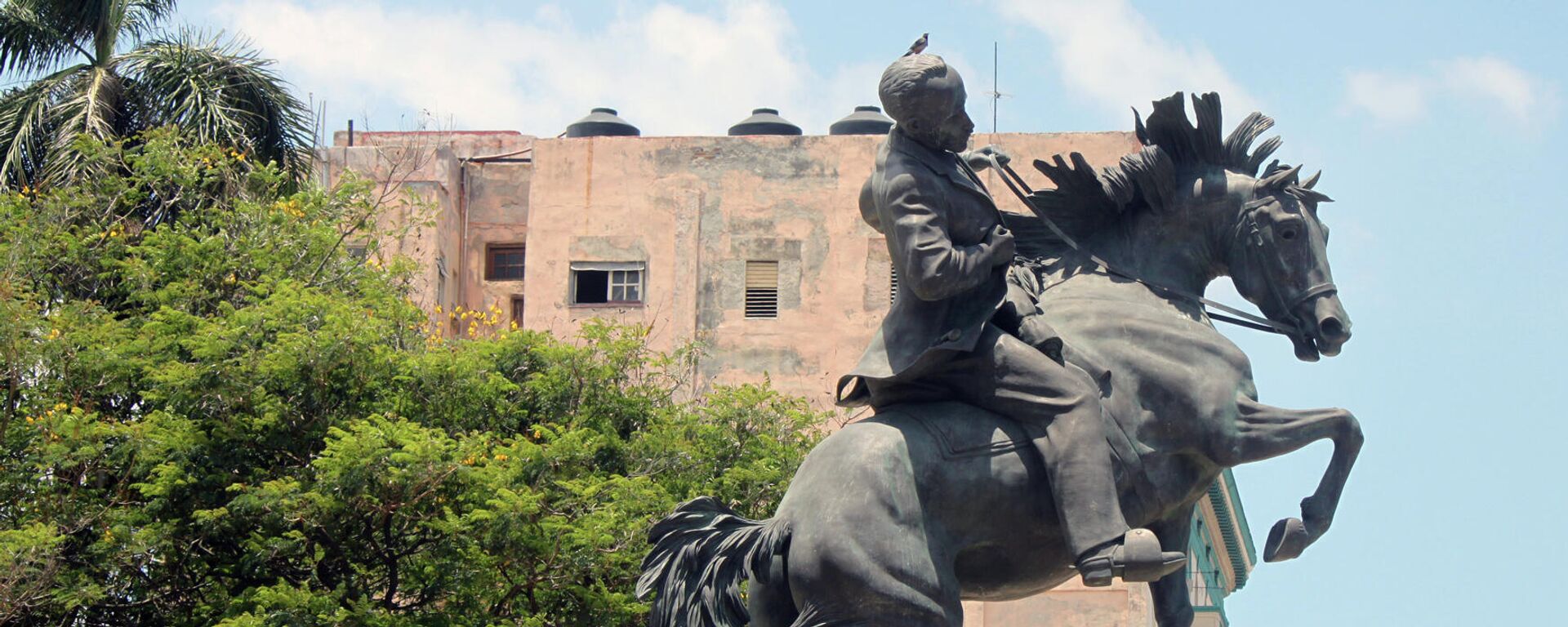 Estatua a José Martí en La Habana Estatua a José Martí en La Habana - Sputnik Mundo, 1920, 21.10.2021