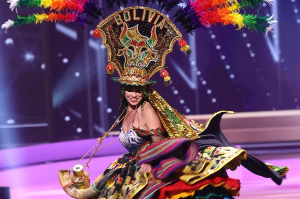 En 1960, el concurso se celebró por primera vez en Florida en lugar de en California. En la foto: Miss Bolivia, Lenka Nemer. En 1960, el concurso se celebró por primera vez en Florida en lugar de en California. En la foto: Miss Bolivia, Lenka Nemer. - Sputnik Mundo