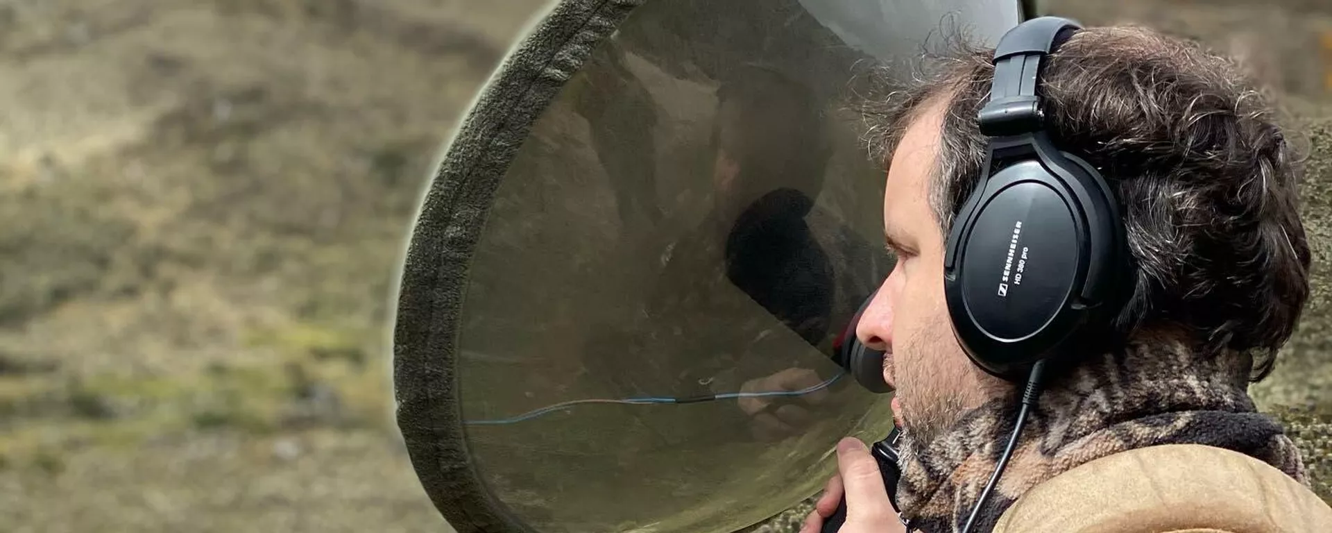 El paisajista sonoro ciego Juan Pablo Culasso durante una de sus grabaciones El paisajista sonoro ciego Juan Pablo Culasso durante una de sus grabaciones - Sputnik Mundo, 1920, 17.05.2021